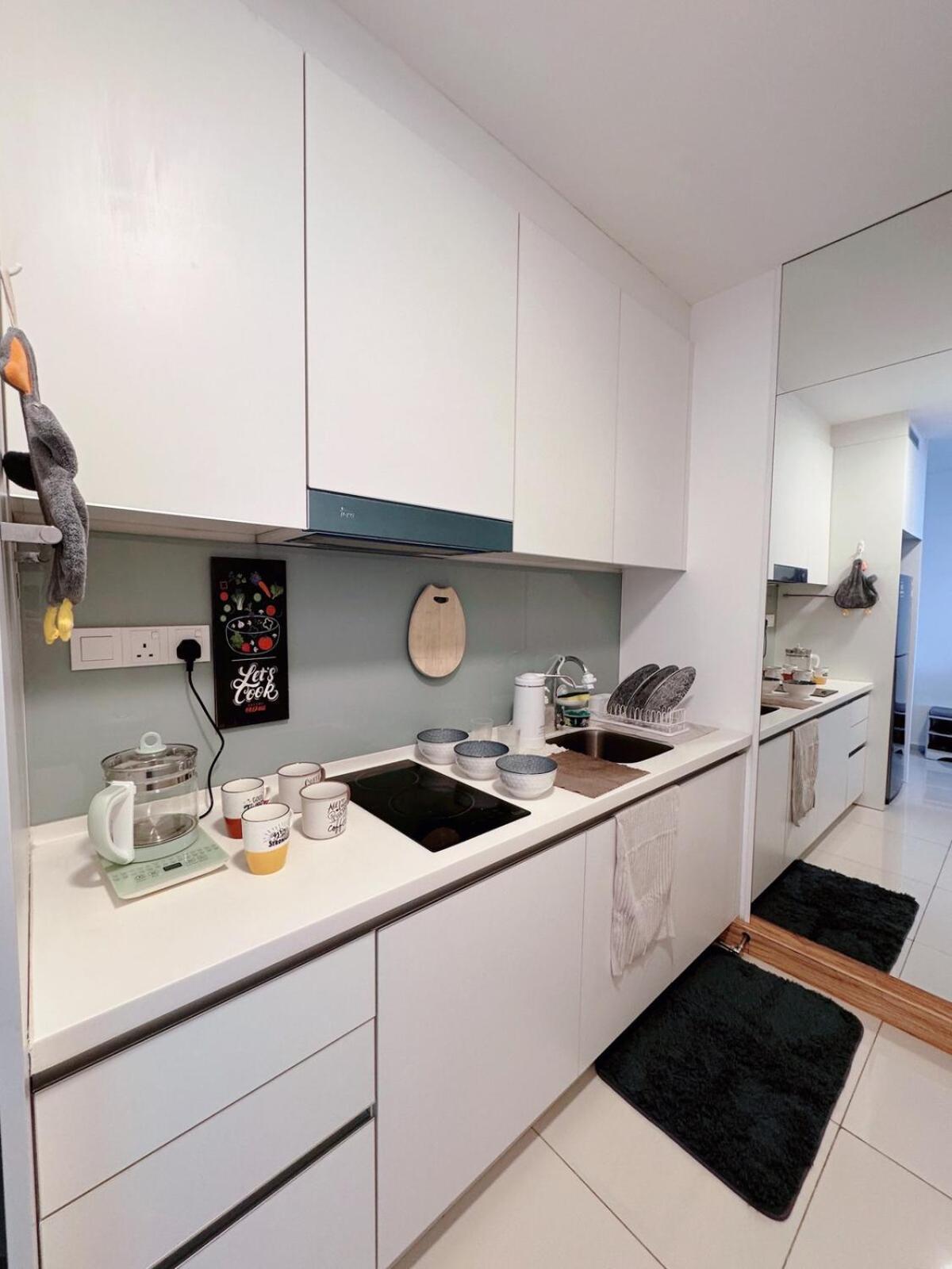 Scenic High-floor Near Mrt, Mall & Pool Kuala Lumpur