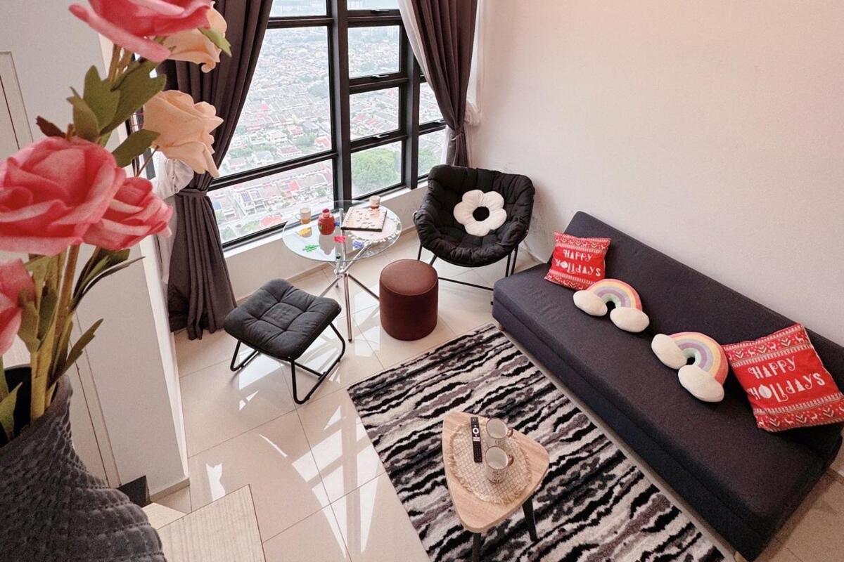Pangsapuri Scenic High-floor Near Mrt, Mall & Pool *