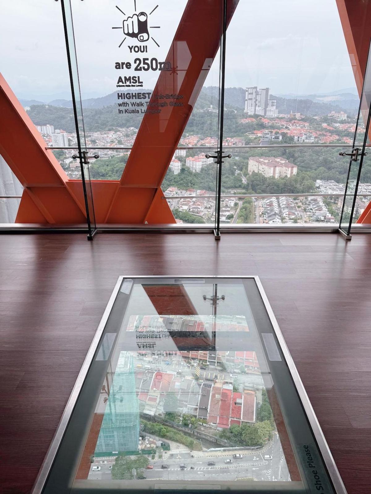 Scenic High-floor Near Mrt, Mall & Pool * Kuala Lumpur